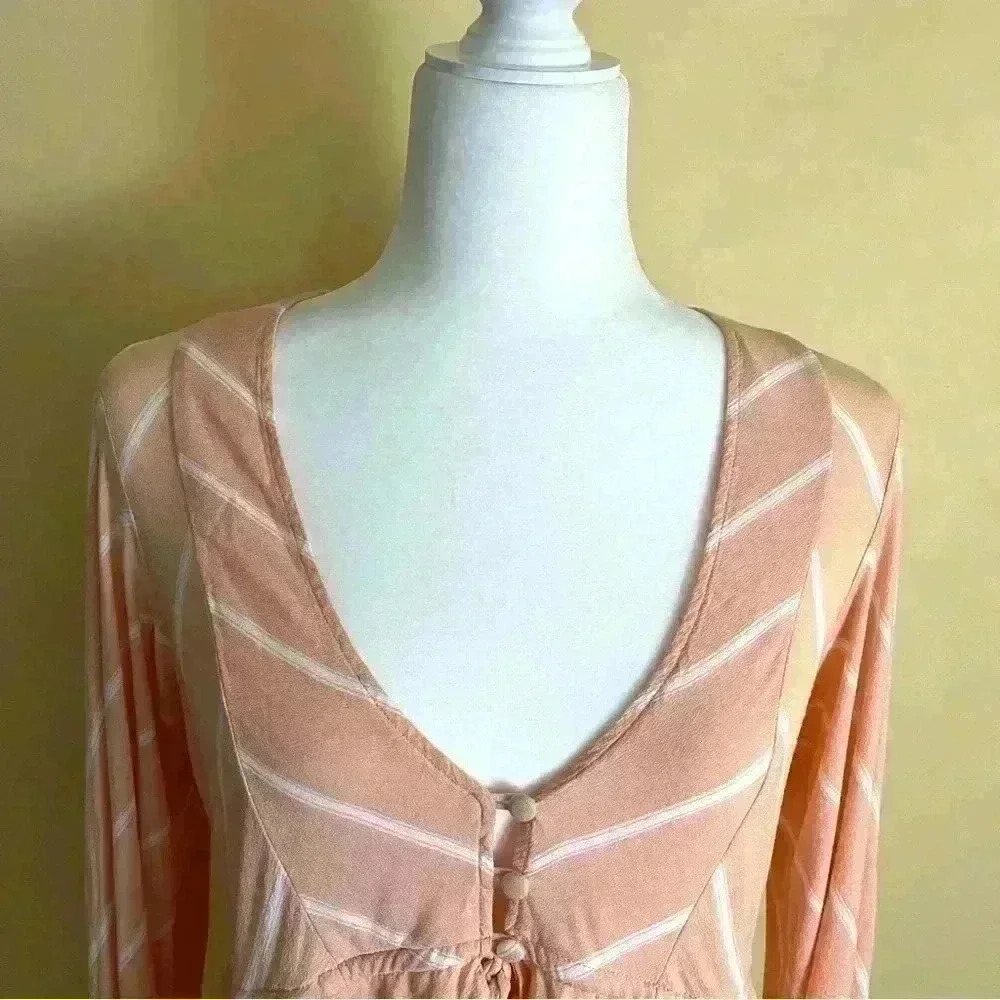 Free People Coral/White Stripe Scoop Neck Button Tiered Crop Peasant Top Size S - Picture 4 of 11